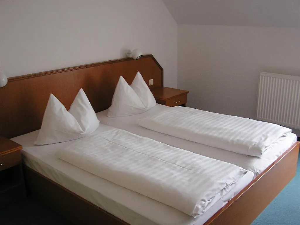 Z Testhotel Zur Sonne Dresden 2*,